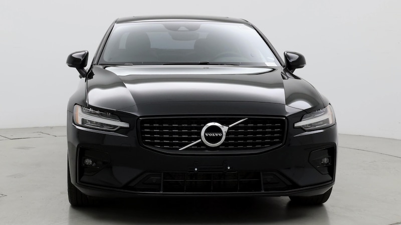 2022 Volvo S60 B5 R-Design 5