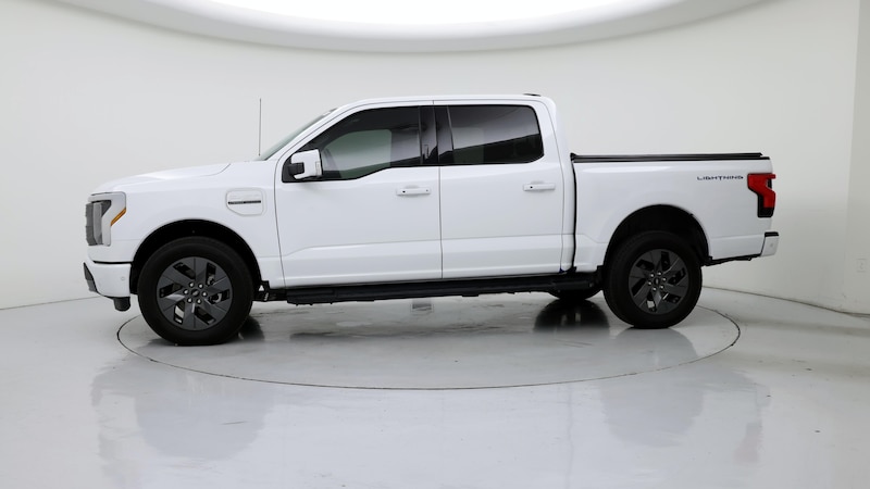 2022 Ford F-150 Lightning Lariat 3