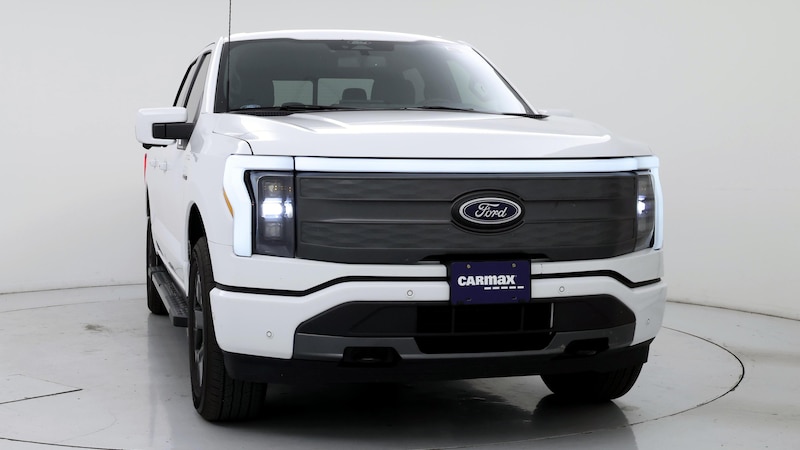 2022 Ford F-150 Lightning Lariat 5