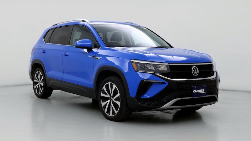 2022 Volkswagen Taos SE Hero Image