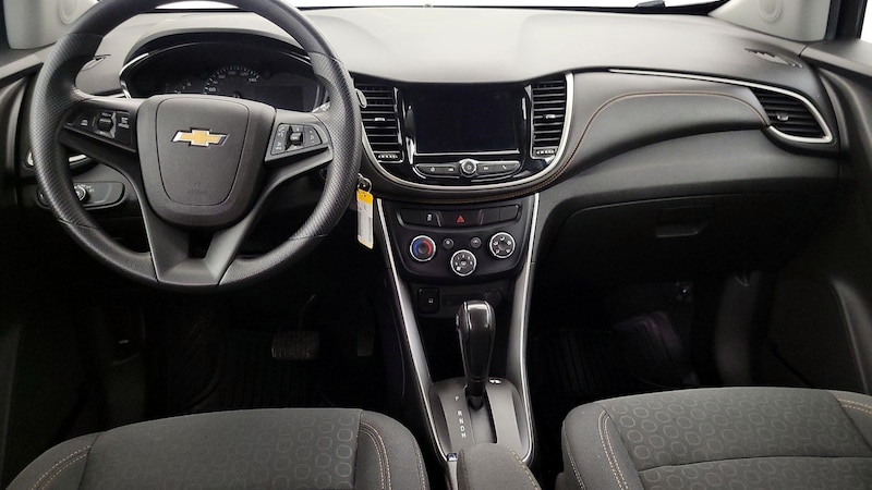 2019 Chevrolet Trax LS 9