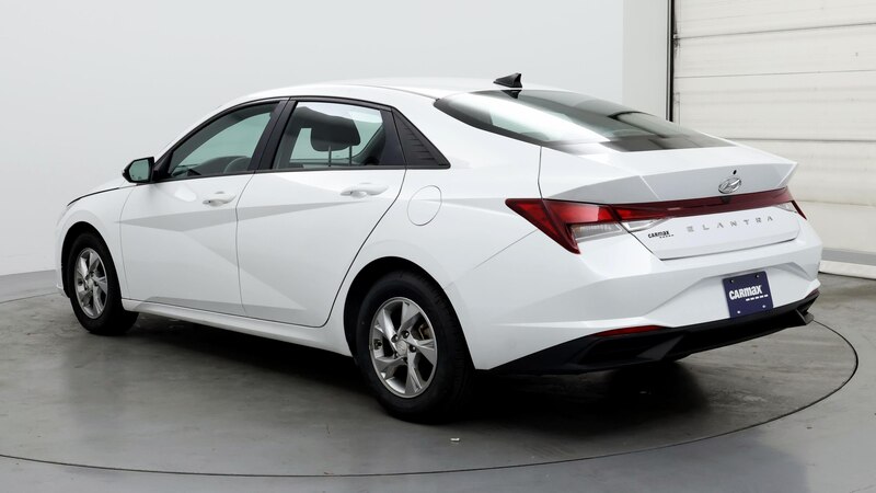 2022 Hyundai Elantra SE 2