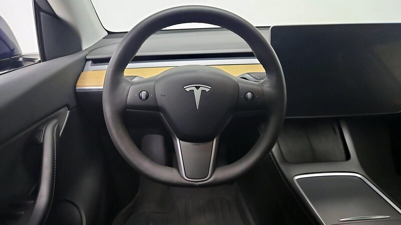 2022 Tesla Model Y Long Range 10