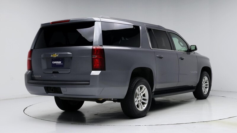 2019 Chevrolet Suburban 1500 LS 8