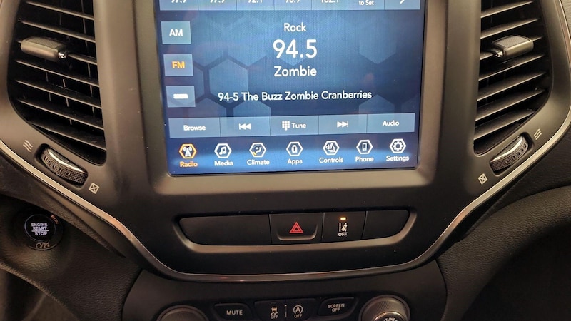 2022 Jeep Cherokee Latitude 15