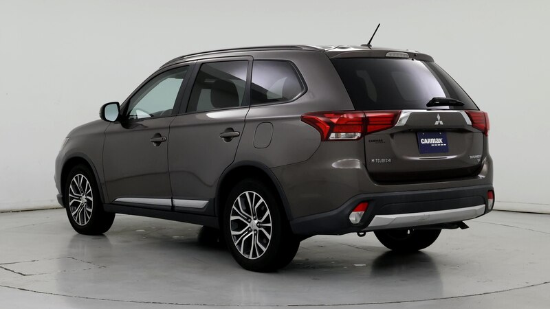 2016 Mitsubishi Outlander SE 2