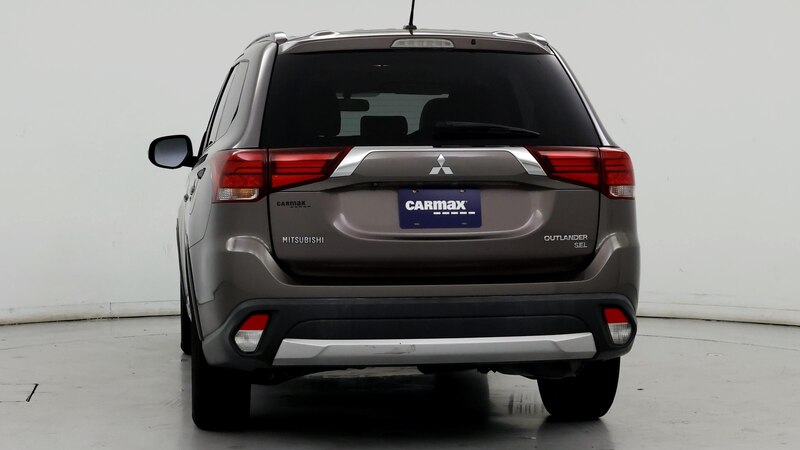 2016 Mitsubishi Outlander SE 6