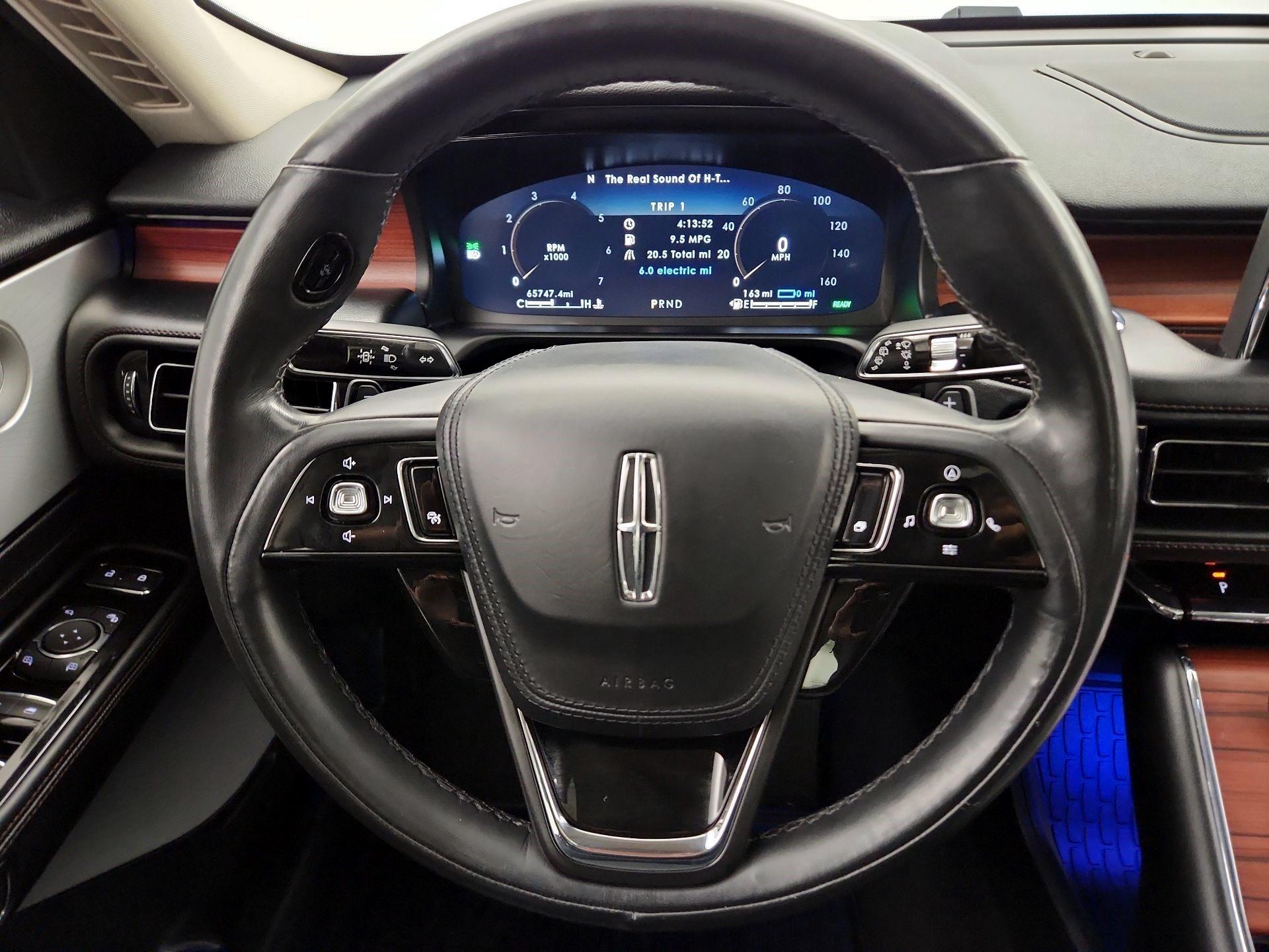 Thumbnail: 2021 Lincoln Aviator - 10