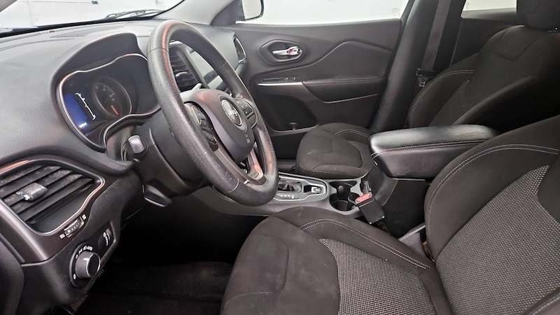 2020 Jeep Cherokee Latitude 11