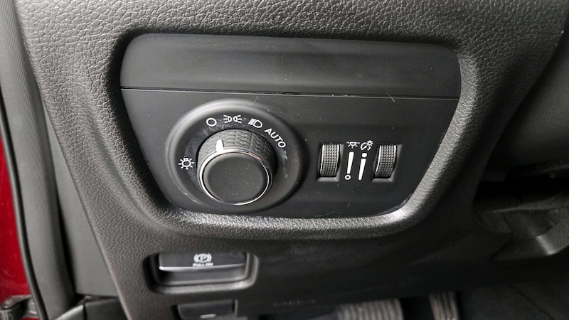 2022 Jeep Grand Cherokee Altitude 13
