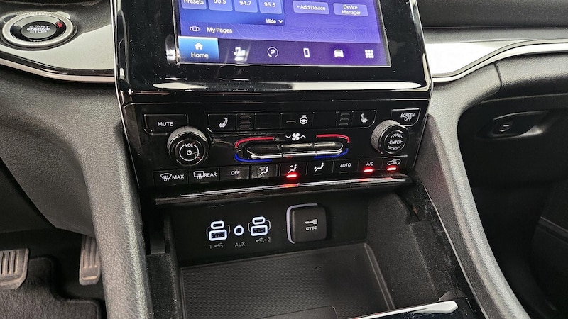 2022 Jeep Grand Cherokee Altitude 16