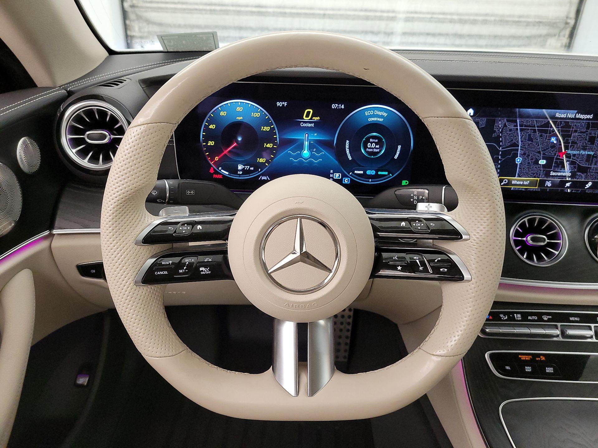 Thumbnail: 2022 Mercedes-Benz E-Class - 10