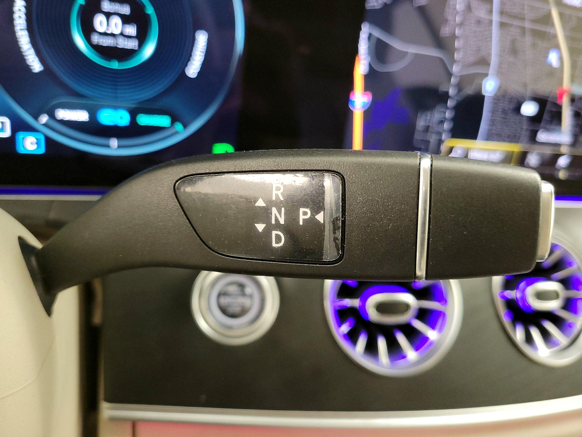 Thumbnail: 2022 Mercedes-Benz E-Class - 18