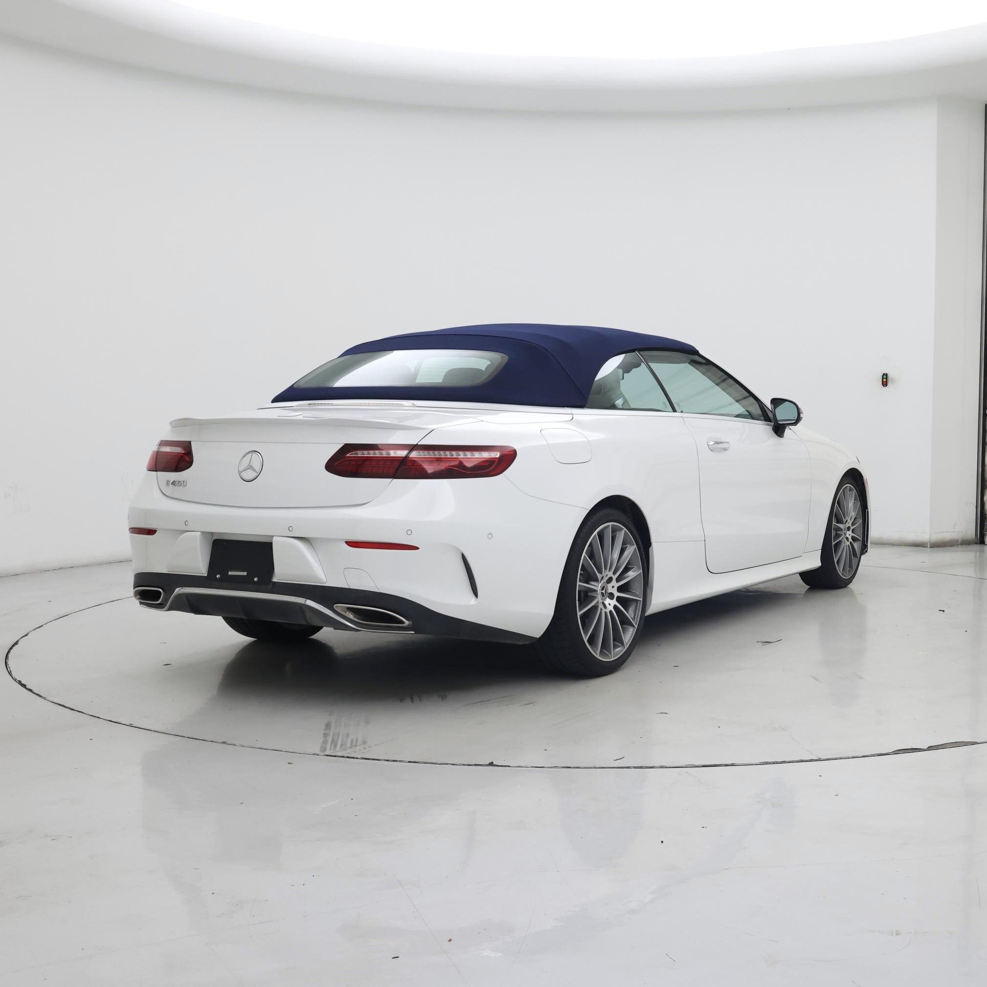 Thumbnail: 2022 Mercedes-Benz E-Class - 8