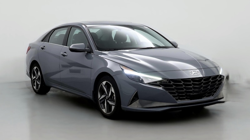 2022 Hyundai Elantra SEL Hero Image