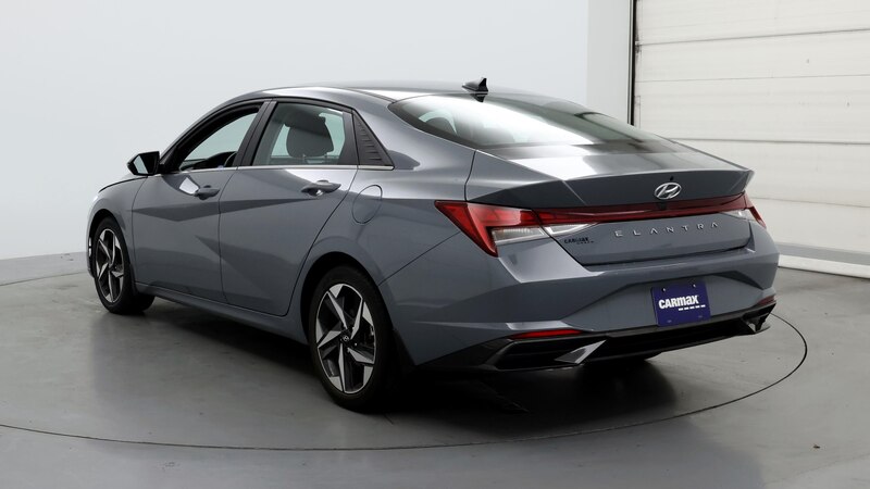 2022 Hyundai Elantra SEL 2