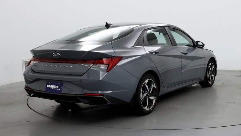 2022 Hyundai Elantra SEL 8