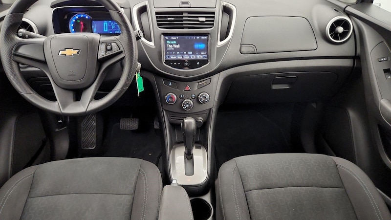 2016 Chevrolet Trax LS 9