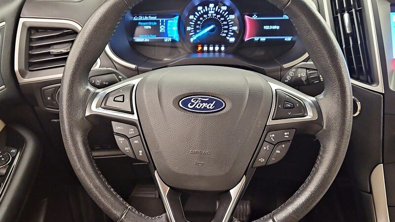 2019 Ford Edge SEL 10