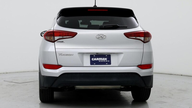 2016 Hyundai Tucson SE 6