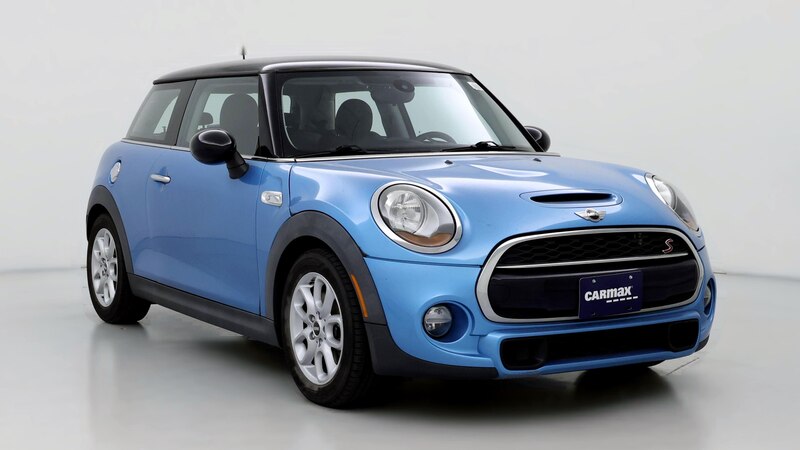 2015 MINI Cooper Hardtop S Hero Image