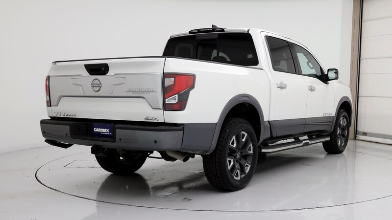 2023 Nissan Titan Platinum Reserve 8