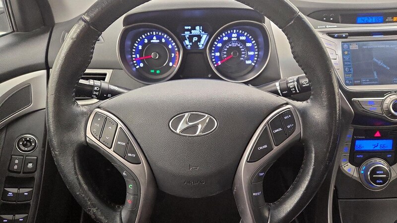 2013 Hyundai Elantra Limited Edition 10