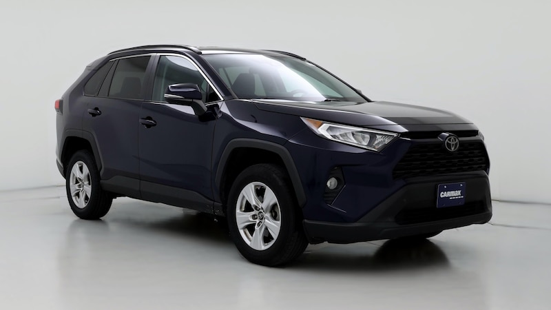 2020 Toyota RAV4 XLE Hero Image