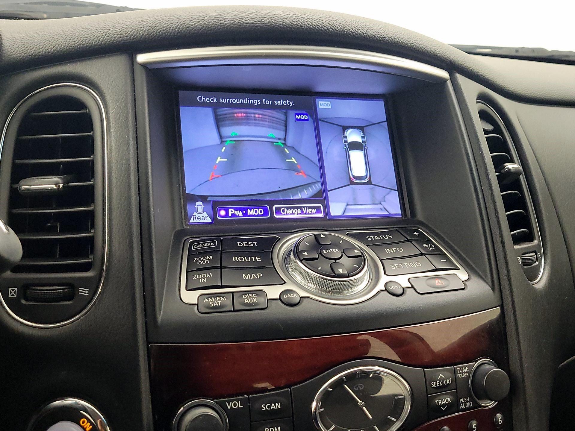 Thumbnail: 2016 INFINITI QX50 - 14