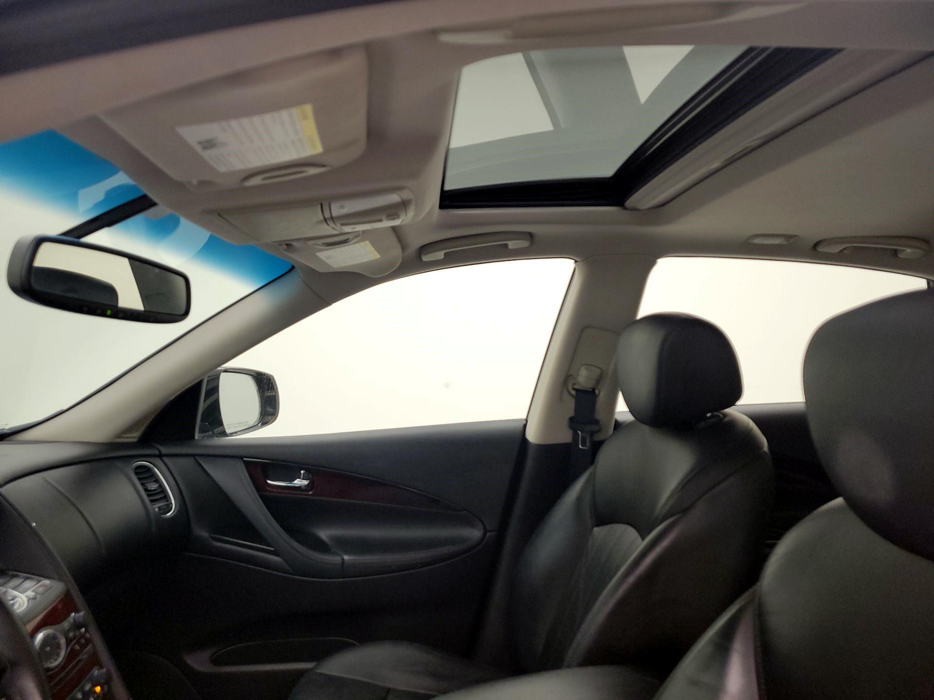Thumbnail: 2016 INFINITI QX50 - 19