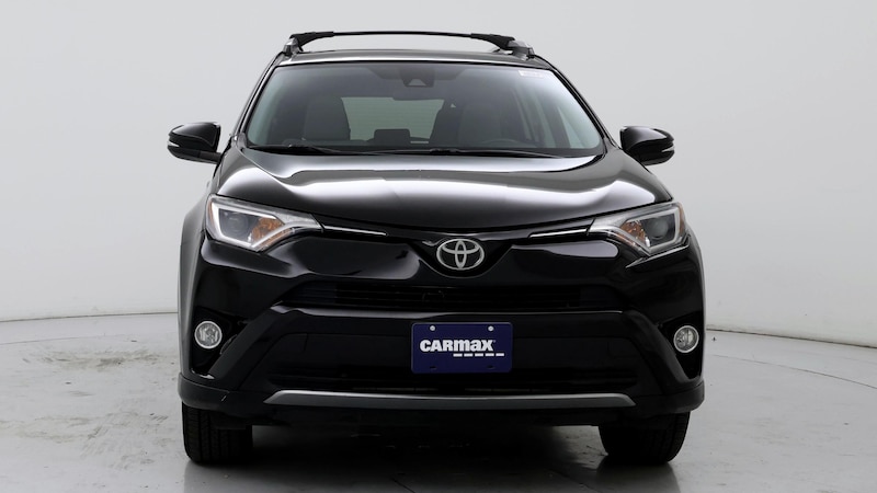 2018 Toyota RAV4 XLE 5