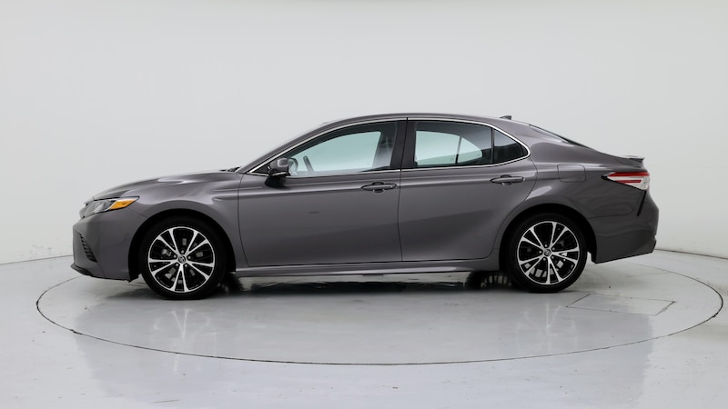 2020 Toyota Camry SE 3