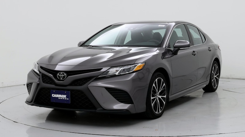 2020 Toyota Camry SE 4