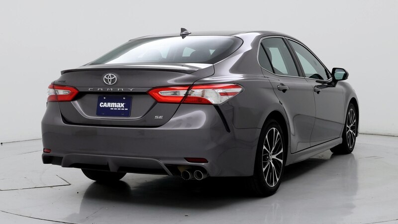 2020 Toyota Camry SE 8