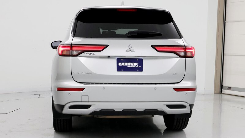 2023 Mitsubishi Outlander Black Edition 6