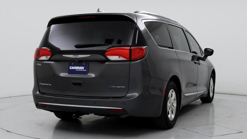 2018 Chrysler Pacifica Hybrid Touring L 8