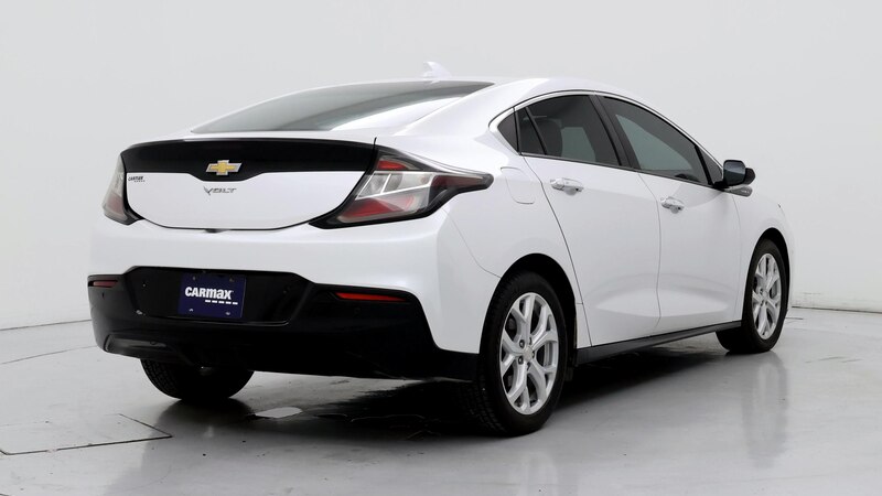 2017 Chevrolet Volt Premier 8