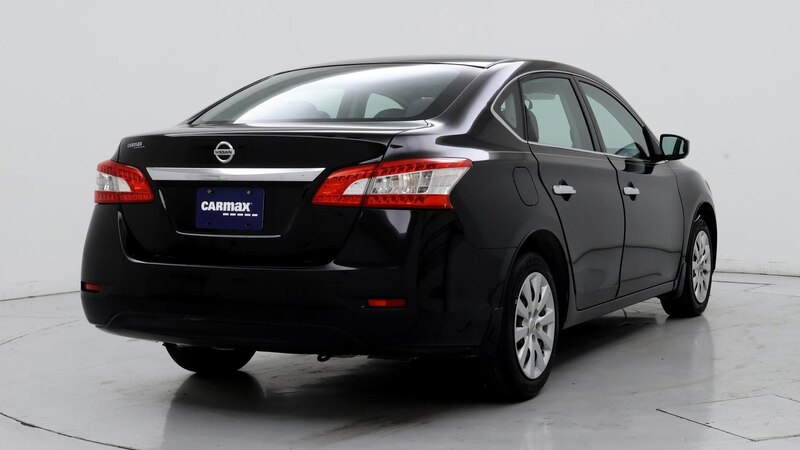 2015 Nissan Sentra S 8