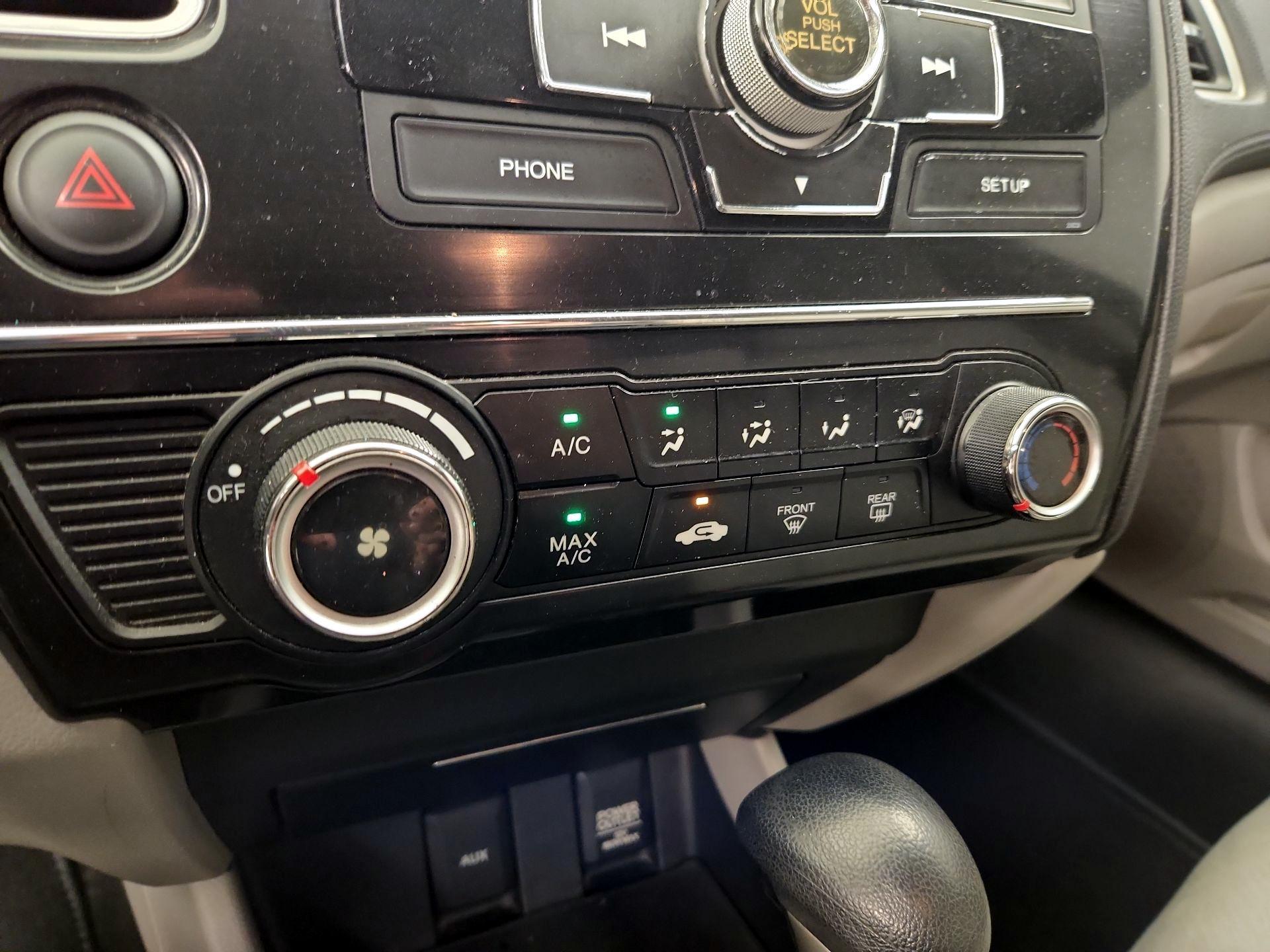 Thumbnail: 2013 Honda Civic - 16