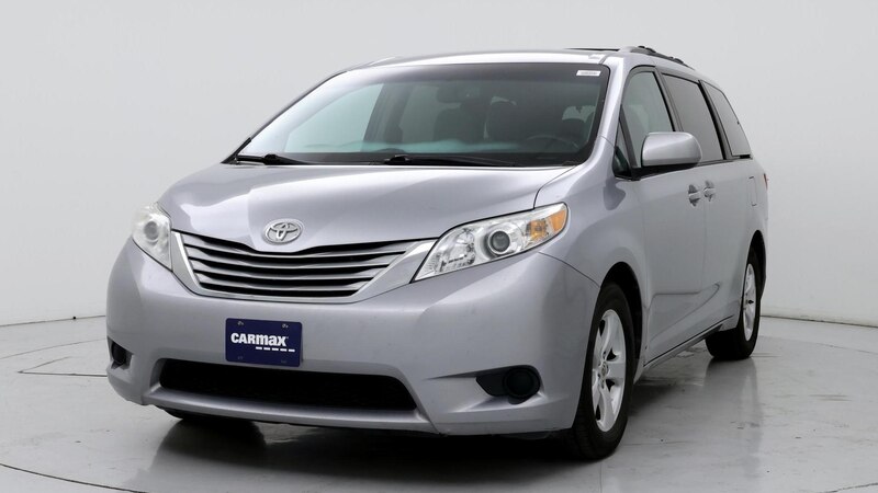 2017 Toyota Sienna LE 4