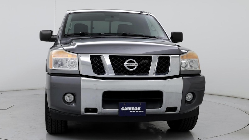 2015 Nissan Titan SV 5