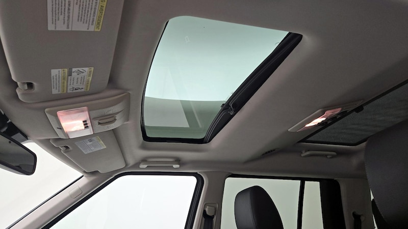 2016 Land Rover LR4 HSE 19