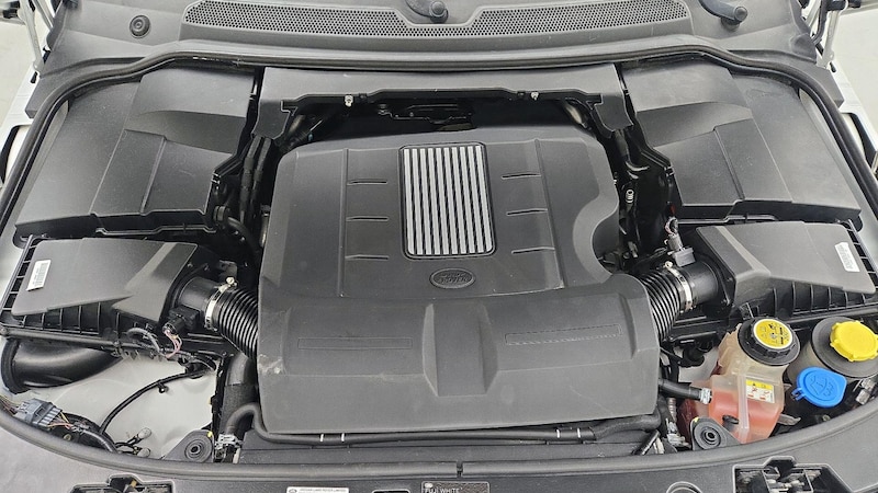 2016 Land Rover LR4 HSE 23