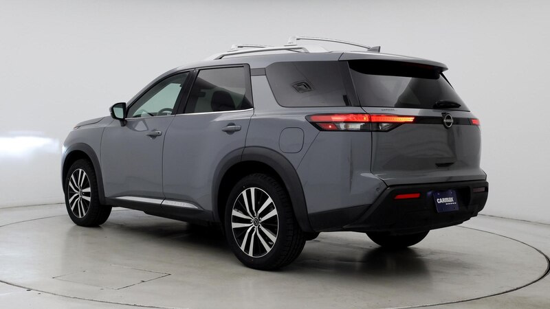 2023 Nissan Pathfinder Platinum 2