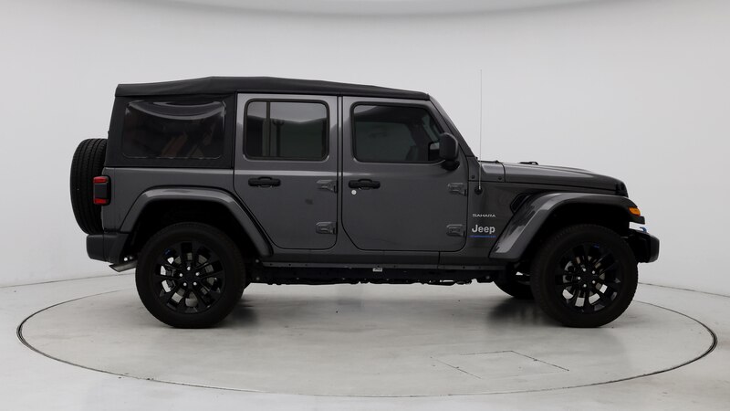 2023 Jeep Wrangler Unlimited Sahara 7