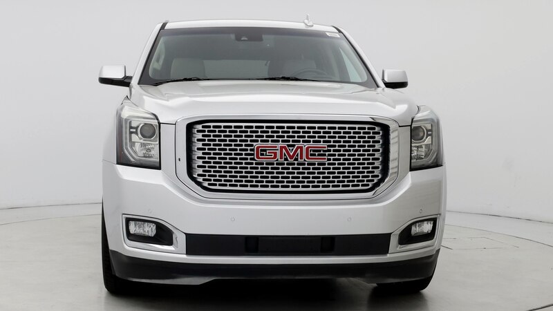 2017 GMC Yukon Denali 5