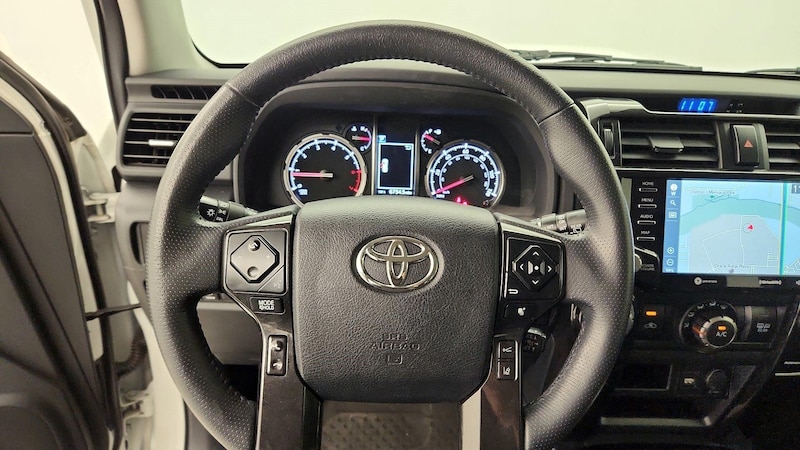 2020 Toyota 4Runner TRD Off Road 10