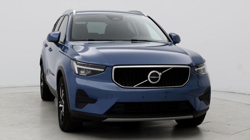 2023 Volvo XC40 B4 Core 5