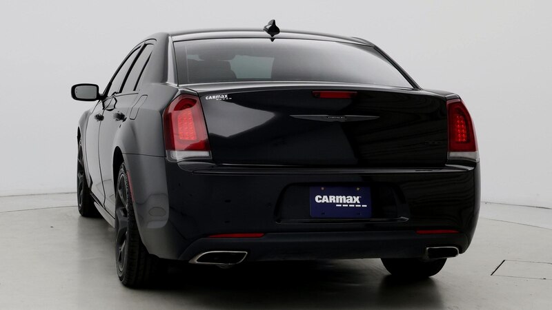 2022 Chrysler 300 Touring 6