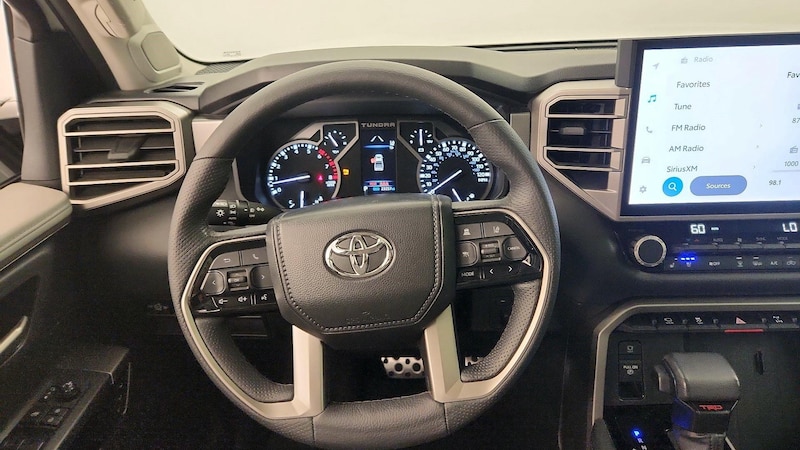 2022 Toyota Tundra Limited 10